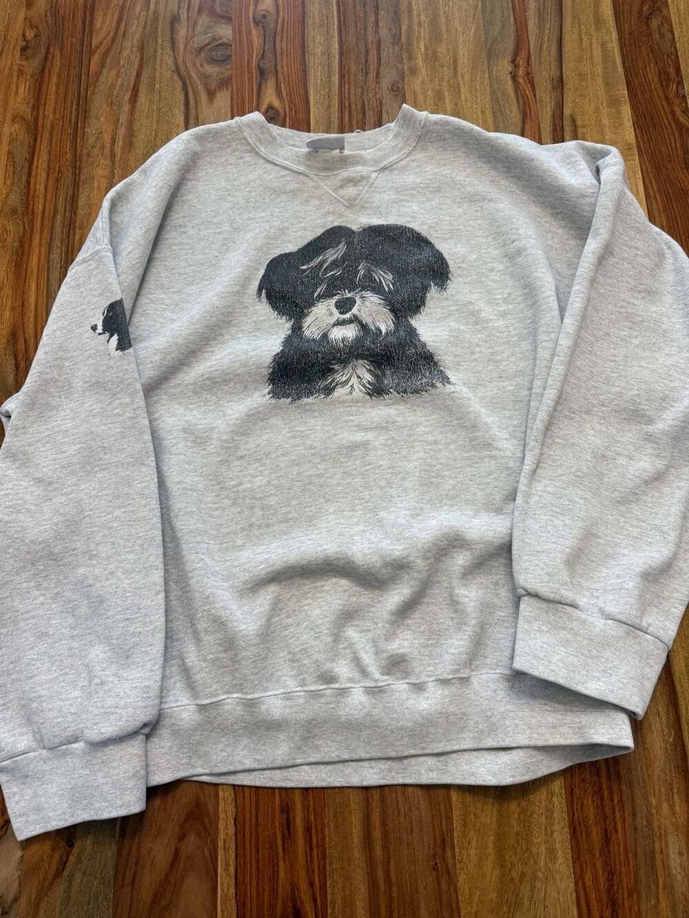 Vintage Brittania Sport Dog and Cat Graphic Sweatshirt